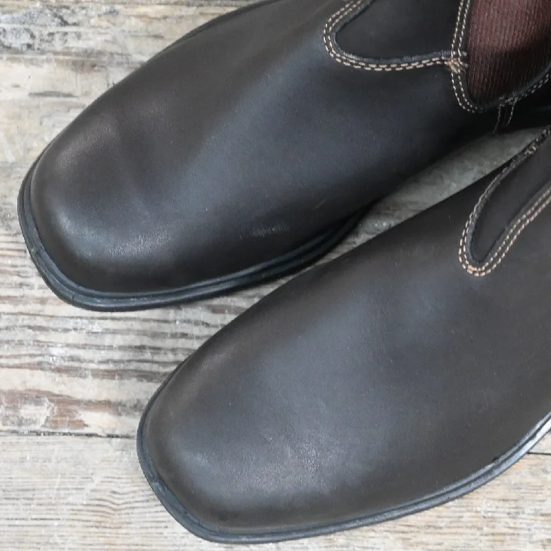 Blundstone Slip On Dress Boot In Stout Brown Leather