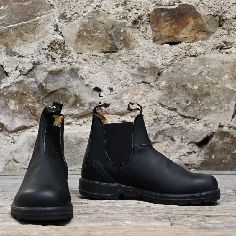 Blundstone Slip On In Black Premium Leather