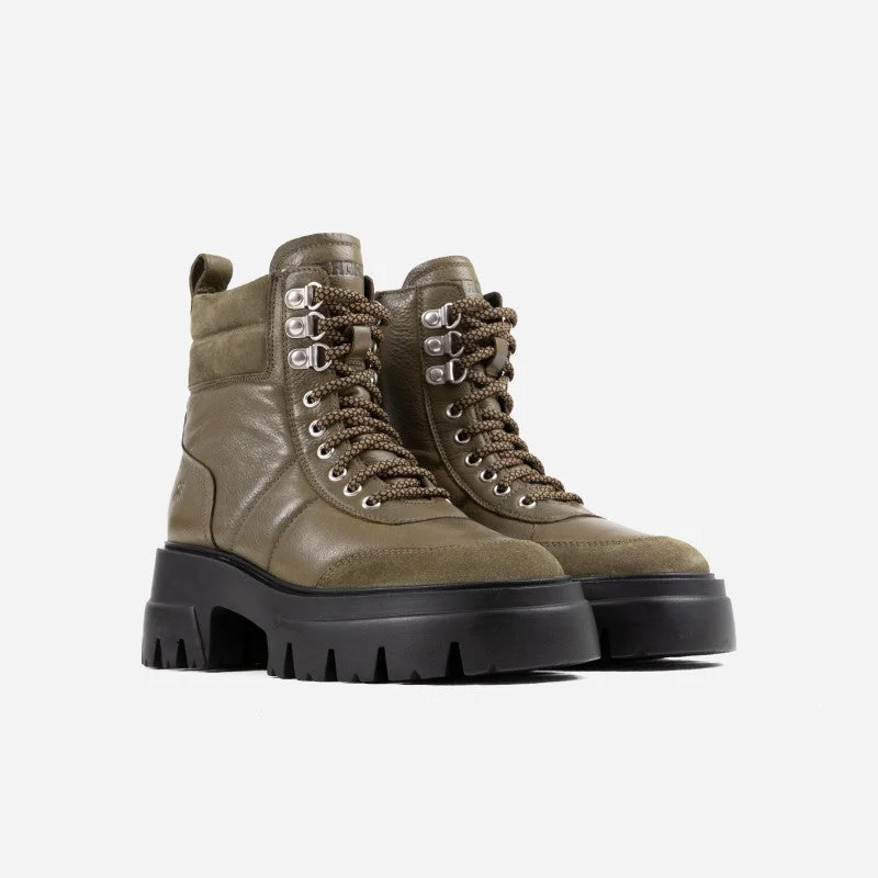 O Tizz Khaki Outdoor Boots