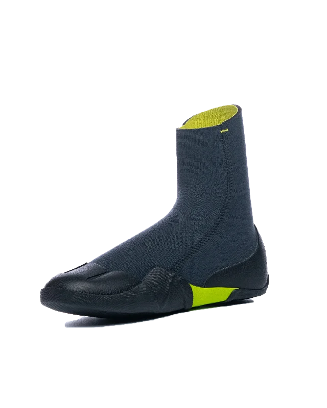 Legend 3.5mm Round Toe Wetsuit Boots in Graphite, Flash Green & Black