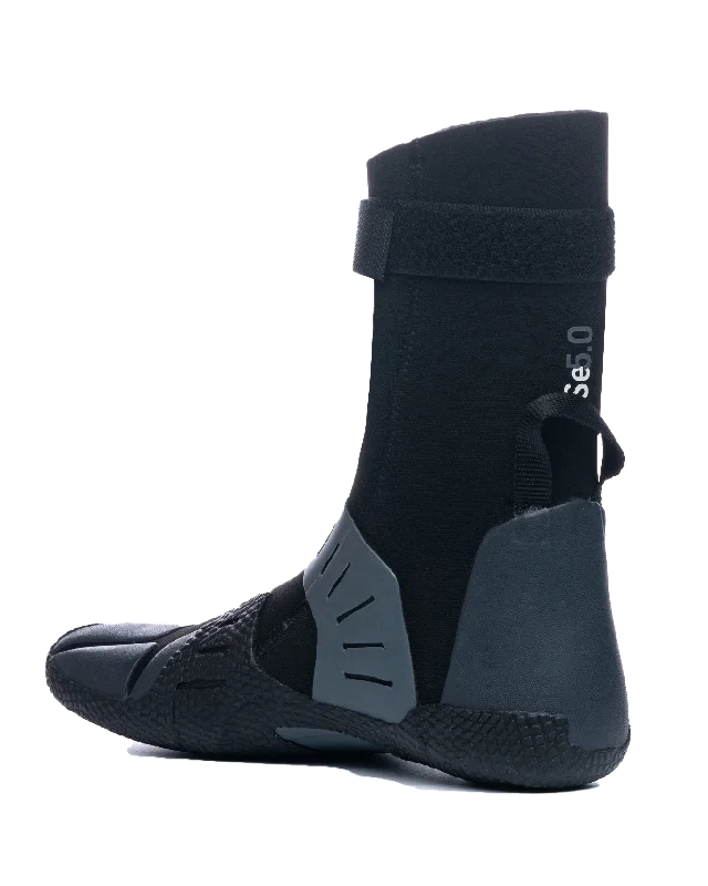 Session 5mm Round Toe Wetsuit Boots in Black & Charcoal