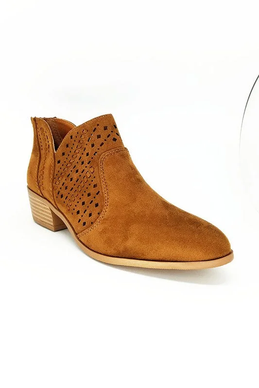 Emerge Bootie (Chestnut)