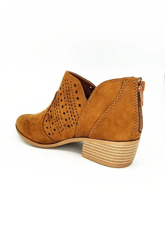 Emerge Bootie (Chestnut)