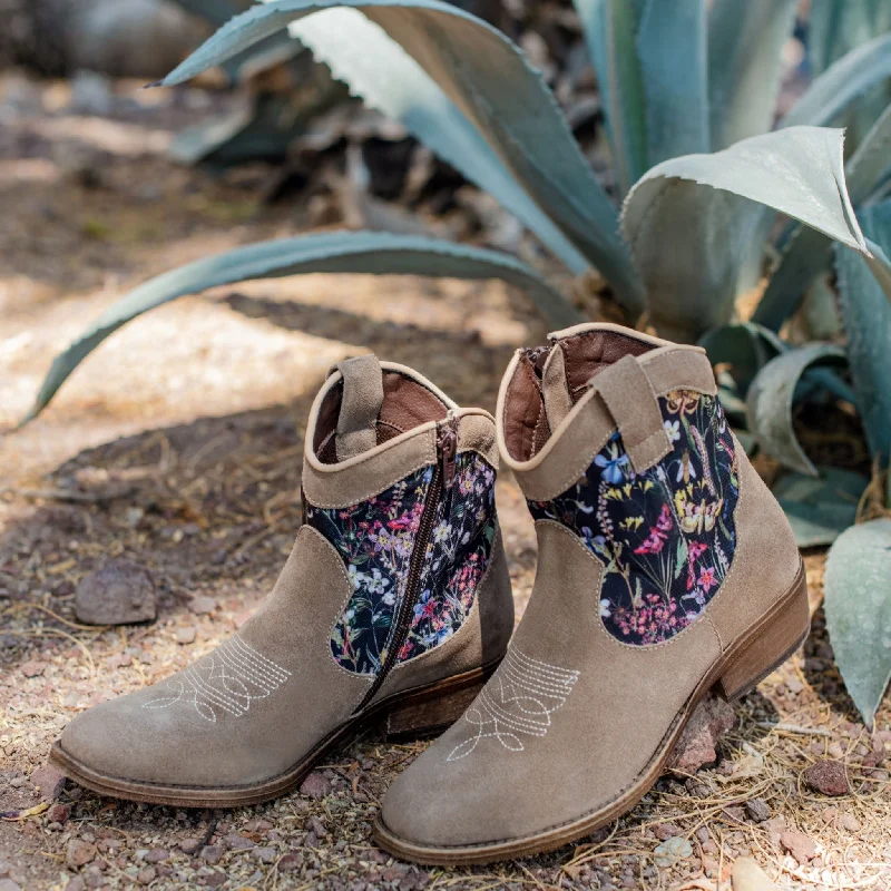 Monterey Black Western Boot