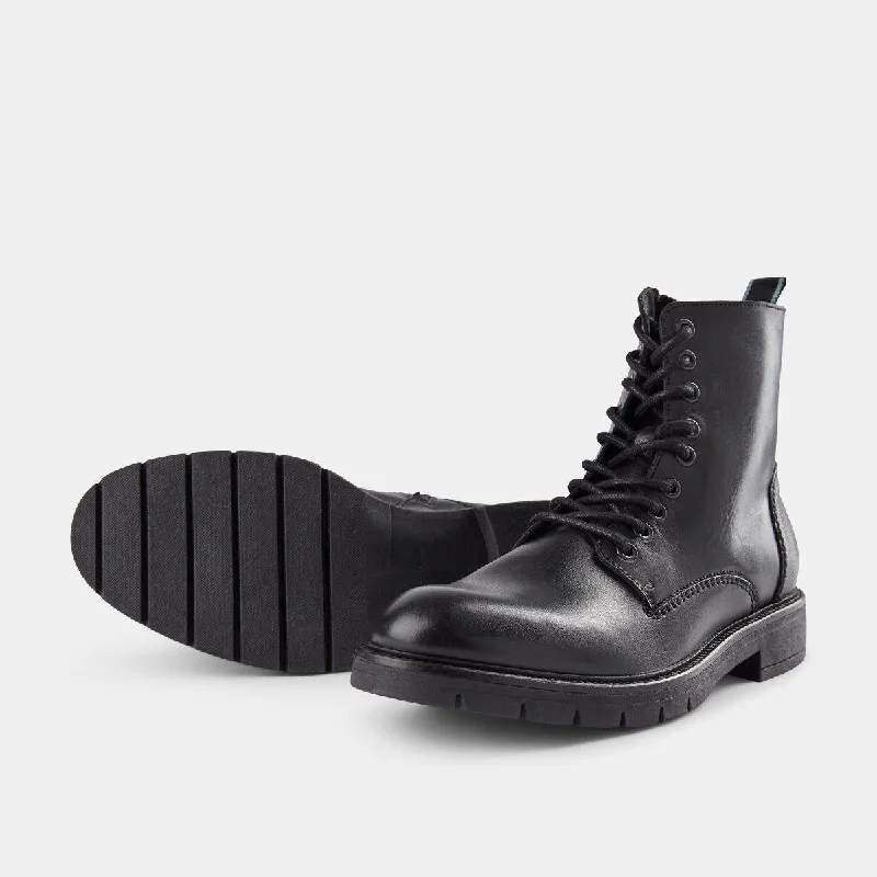 Squire Lace-Up Boot (Black)