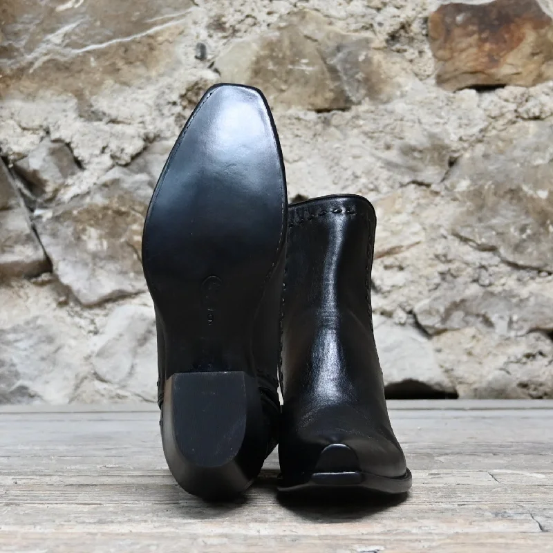 Stallion Men's Zorro in Black Calf