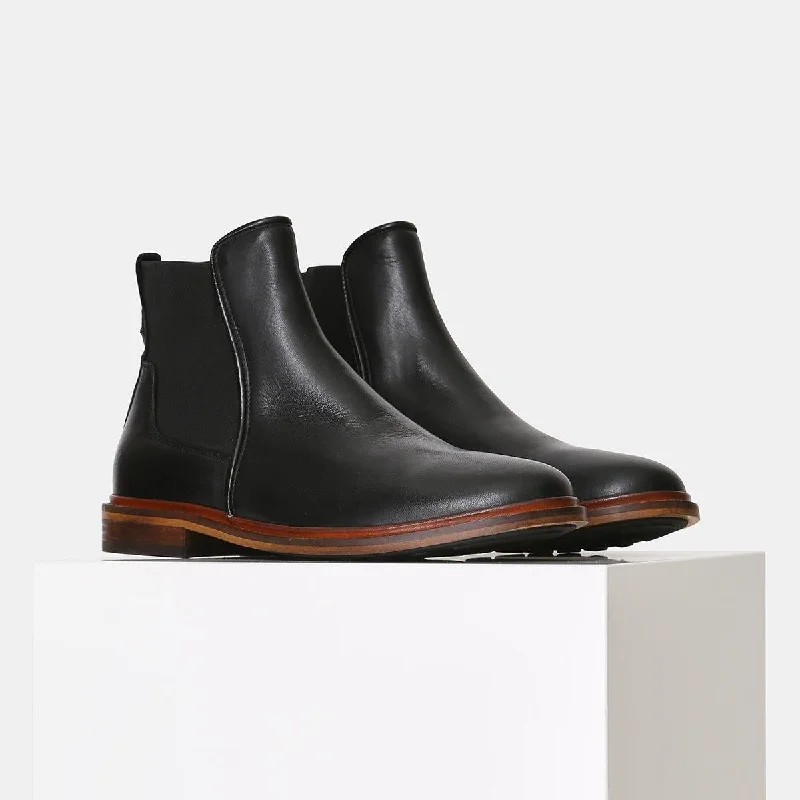 Wyatt Chelsea Boot (Black)