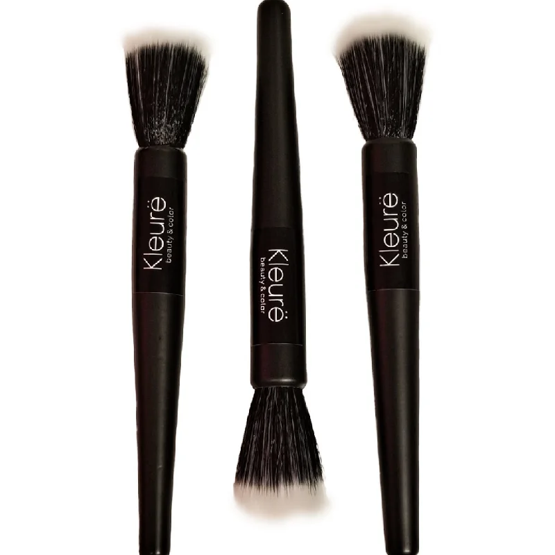 Makeup Brush