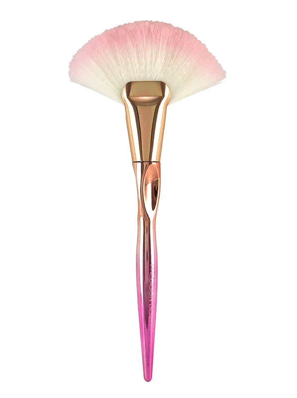 TWO-TONE FAN BRUSH