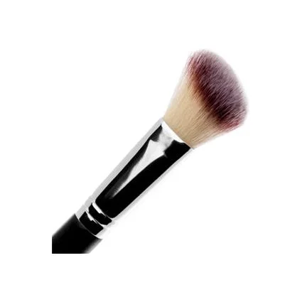 #148 Angled Sculpting Brush