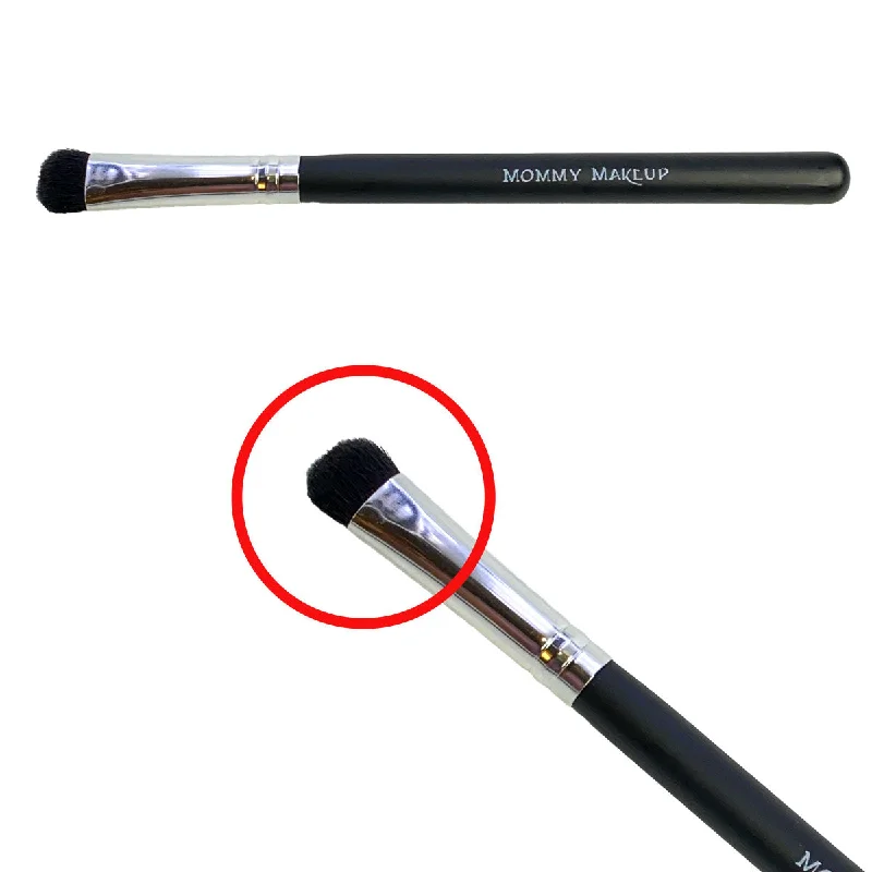 Deluxe Shadow Brush