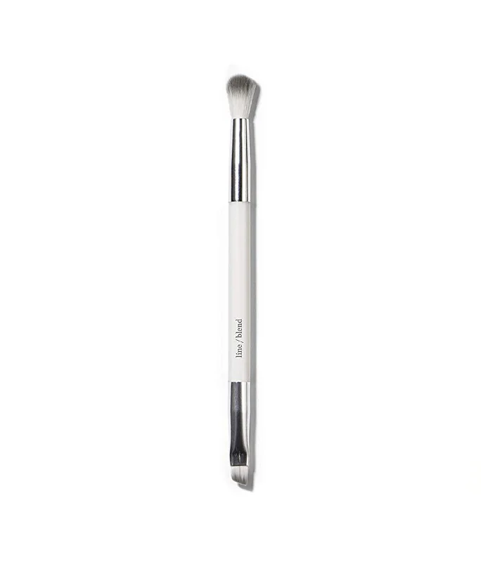 Line & Blend Eye Brush